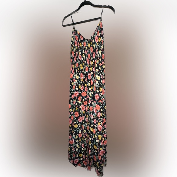 Colorful Floral Rose Tiered Flowy Maxi Dress Smocked Top Size 1X - Picture 11 of 13